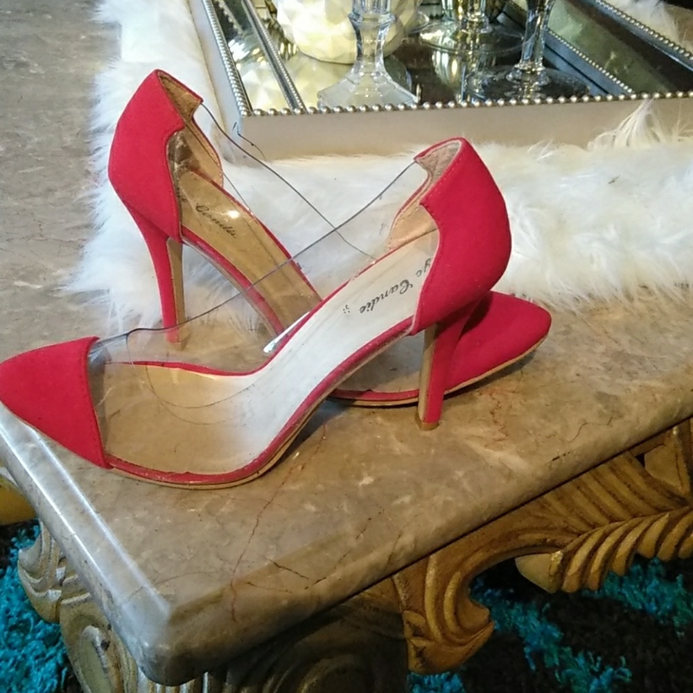 Shoes - Picture 5 of 5